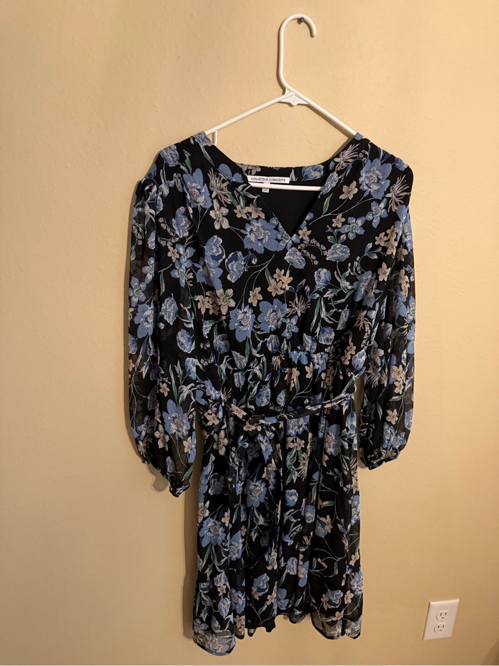 Collective Concepts Black Floral Long-Sleeve Wrap Dress - Blue & Cream Flowers
